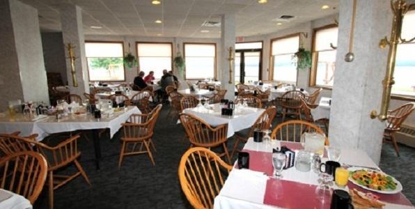 Baraga Lakeside Inn المظهر الخارجي الصورة
