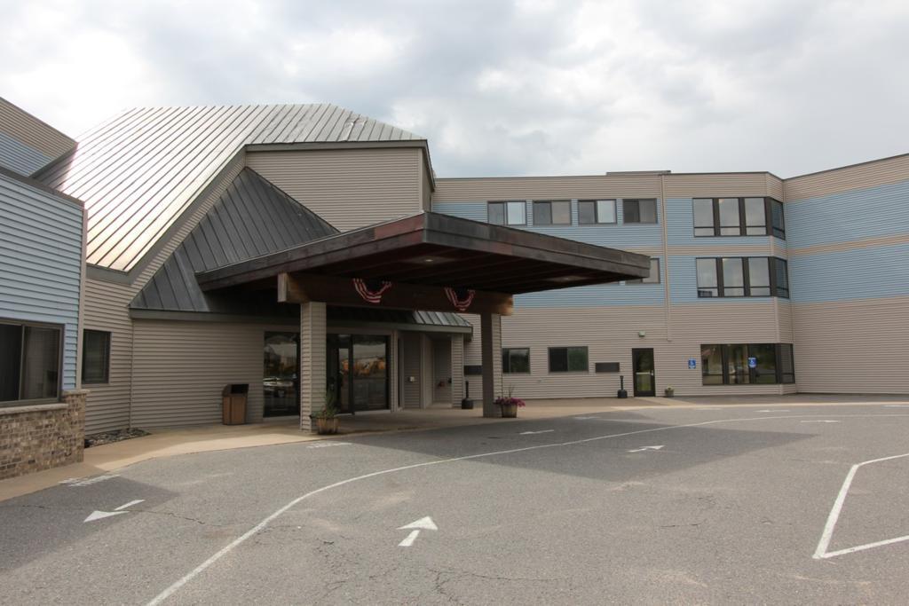 Baraga Lakeside Inn المظهر الخارجي الصورة